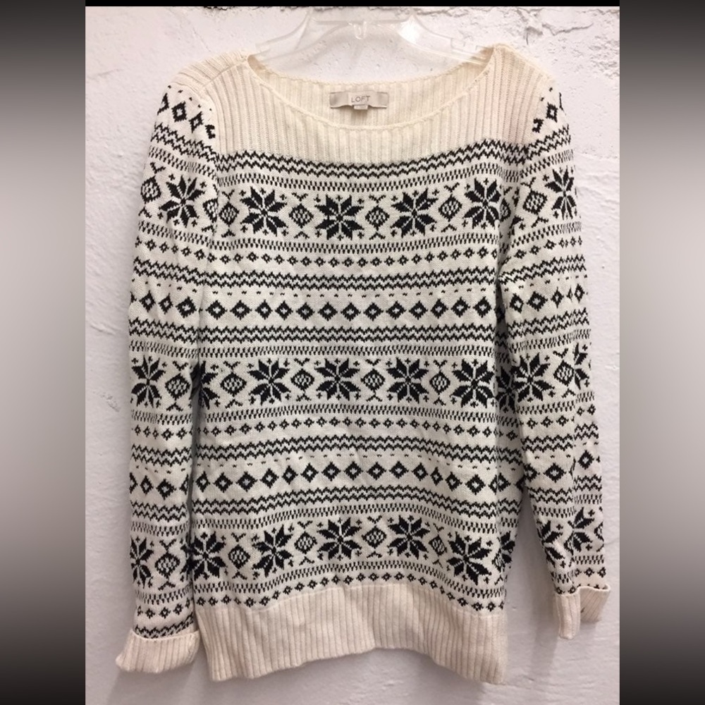 🔥5/$25 Loft Sweater Sz L